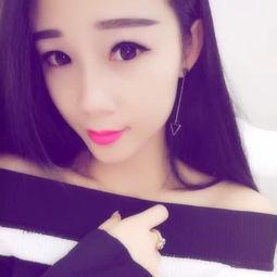 国产真人做a爱视频自拍,揭秘私密瞬间，情感与欲望的交织