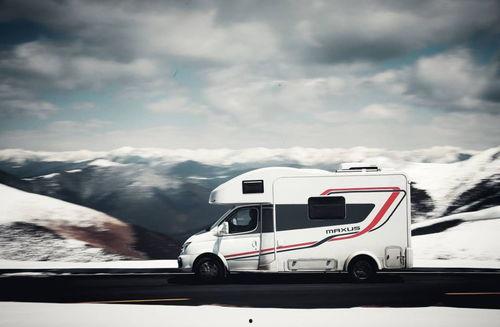 国产远征者房车旅行视频,穿越山河，尽享自由行