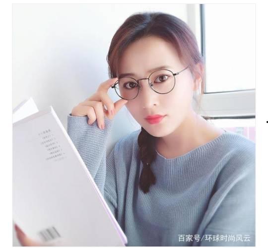 在线视频国产眼镜女,时尚与实用的完美融合