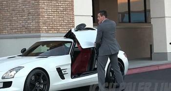 国产宝马恶搞拜金女视频,一场网络狂欢背后的反思