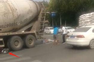 国产面包车车祸视频播放,国产面包车车祸视频引发社会关注