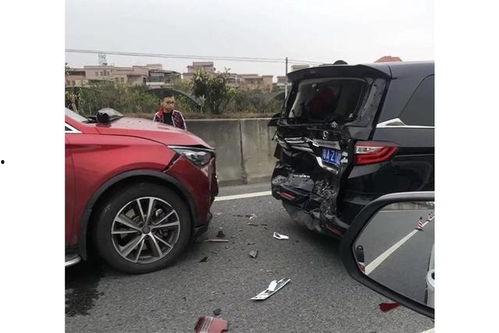 国产车和合资车相撞视频