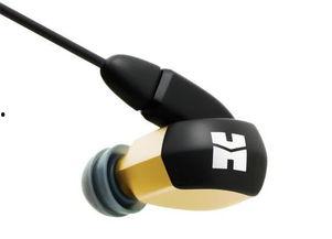 外国人测评国产耳机视频  第1张