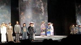 国产话剧视频大全,视频大全中的光影记忆  第2张