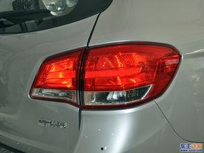 哈弗国产反光尾灯拆卸视频,轻松掌握拆装技巧  第2张